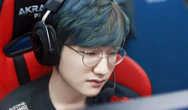 日进行的 日进行的