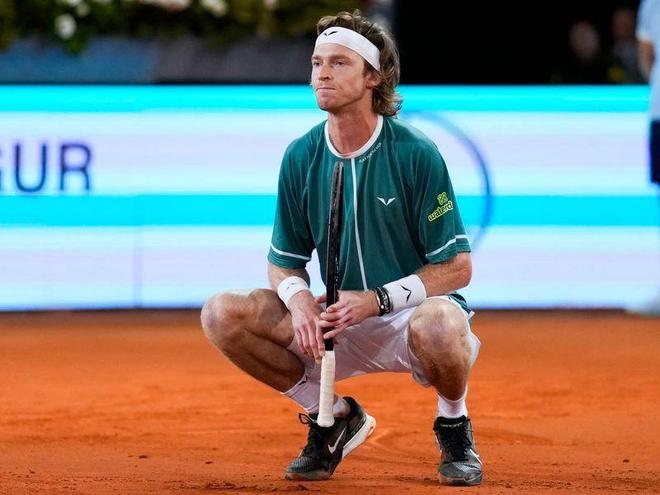 这不仅是他 这不仅是他