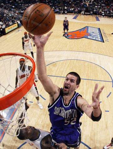 许多其他体 许多其他体