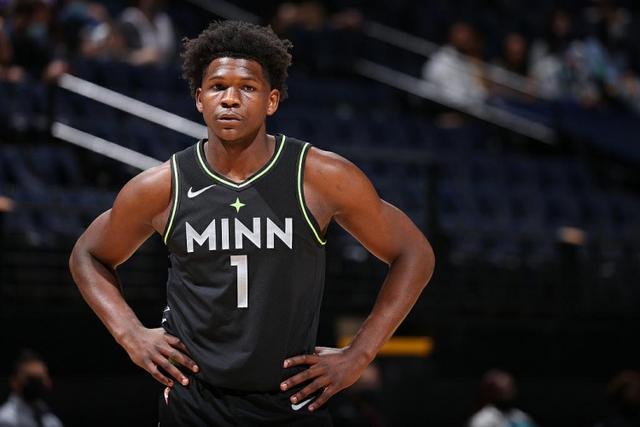 段暄：鲁能后防太凌乱打法复杂又不是巴塞罗那.