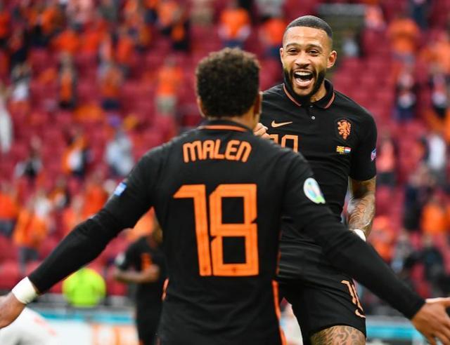 托马斯33分篮网逆转湖人浓眉26+12+6老詹24+11