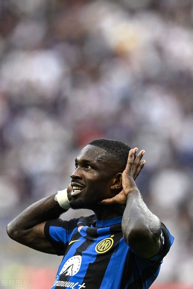 应呈现出了 应呈现出了